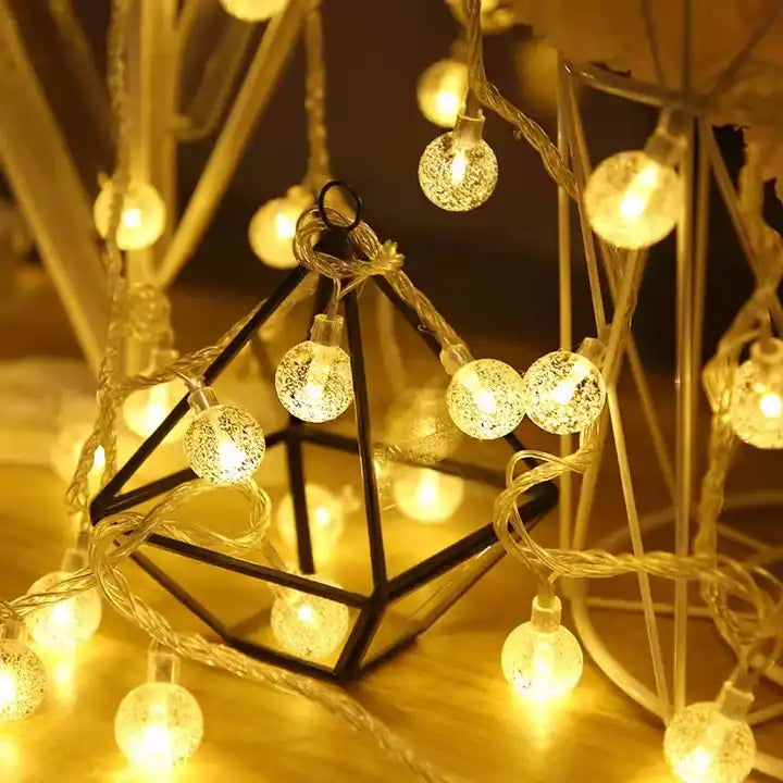 Instalație de Crăciun cu Globulete de Cristal – 200 LED-uri, 300x200 cm